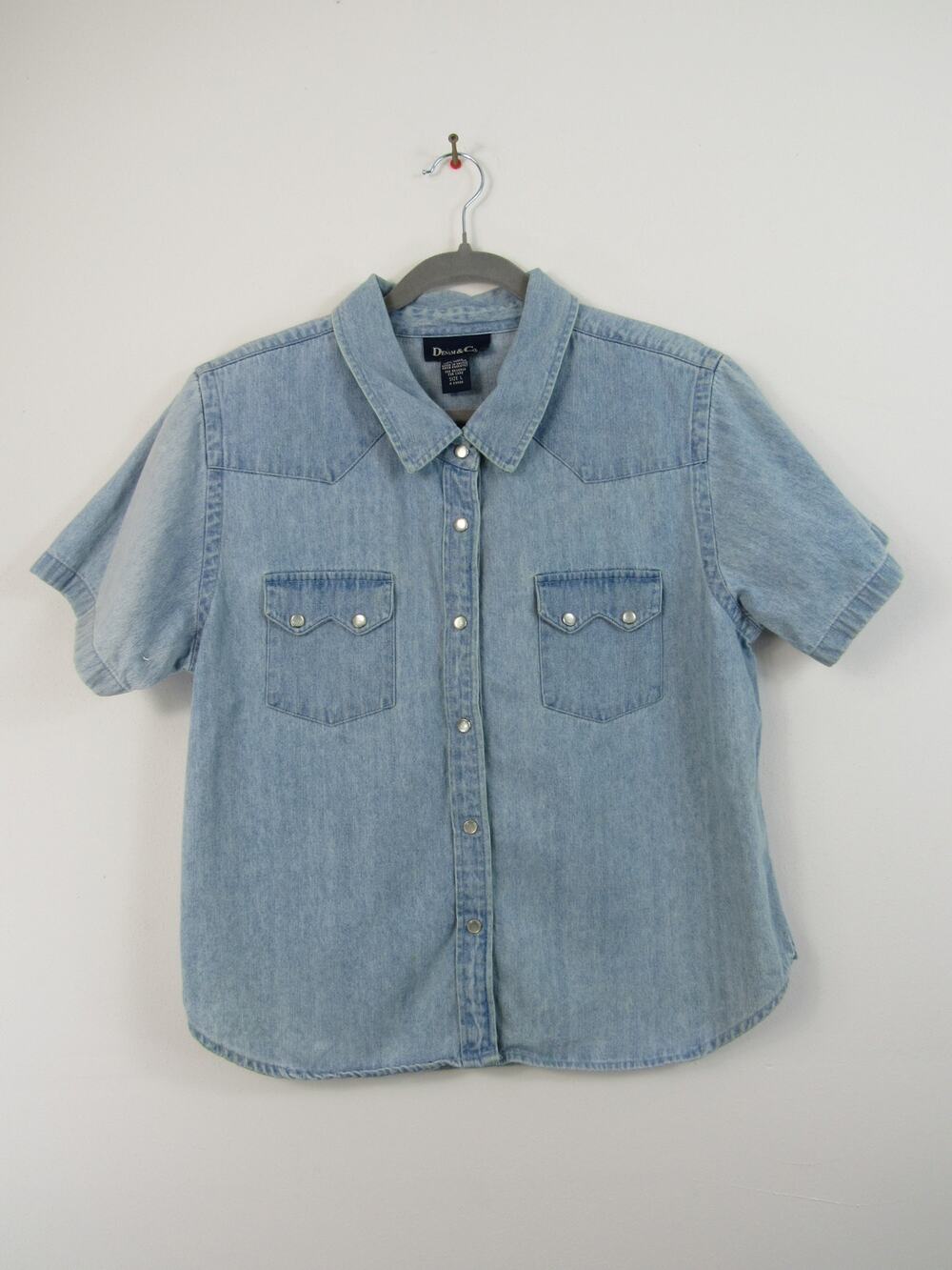 Denim & Co Size Large Denim Cotton Light Blue Short Sleeve Button Up Top Shirt